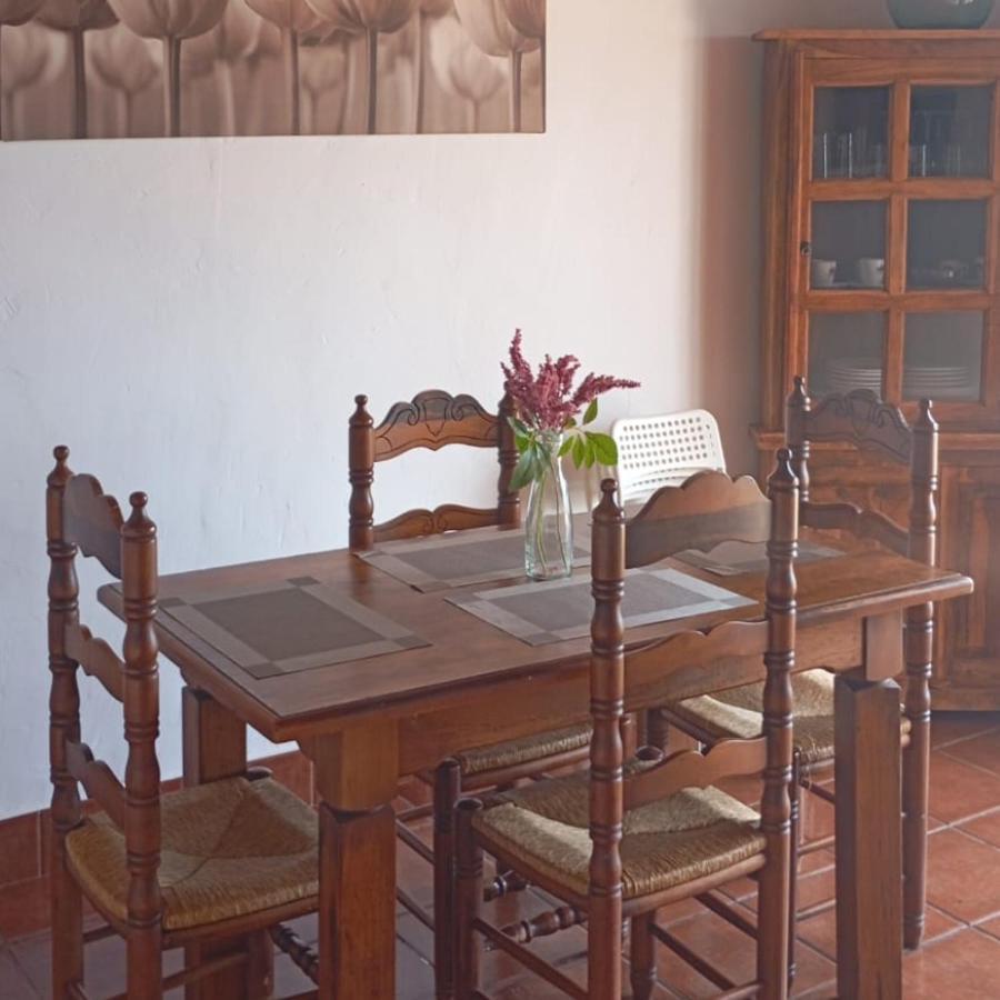 Casas Rurales Cortijo La Canada Estepa Luaran gambar